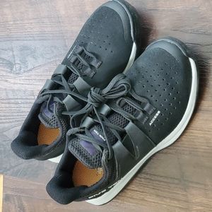 Five Ten Access Approach Shoes Leather 7.5